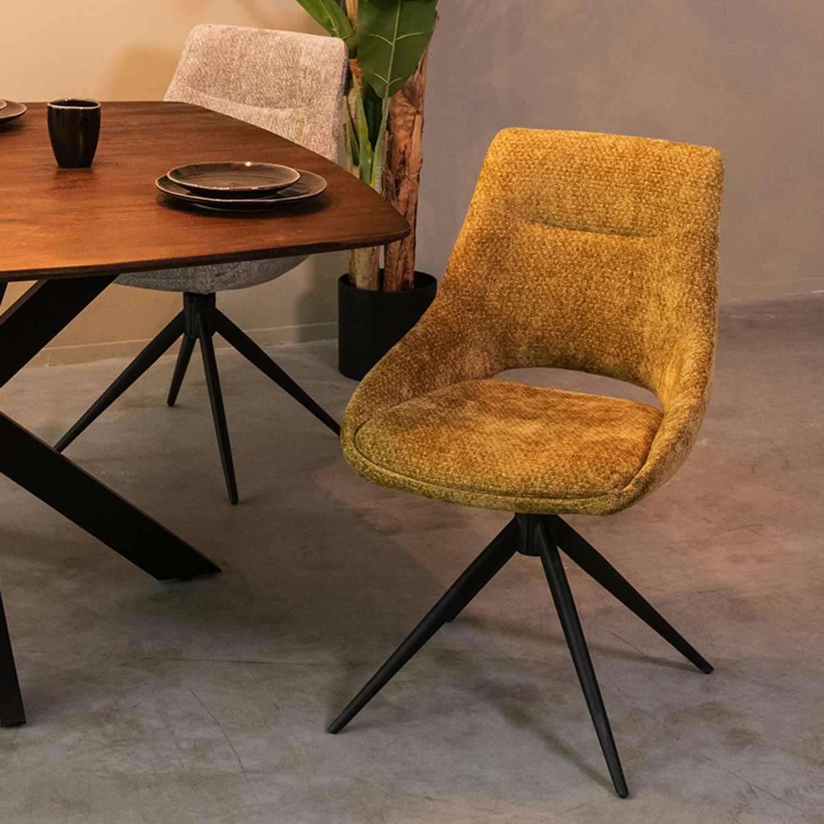 LABEL51 Eetkamerstoel Marlow - Mustard - Elite - Black Frame