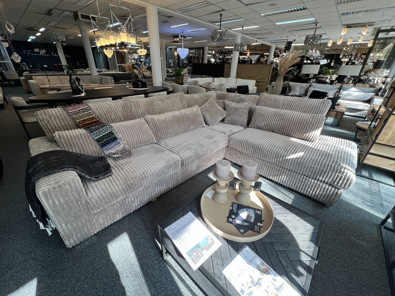 Loungebank Collin Ribstof - Mega Taupe 300 x 250 cm