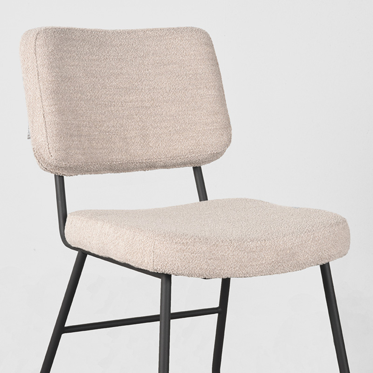 LABEL51 Eetkamerstoel Noah - Naturel - Boucle - Black Frame