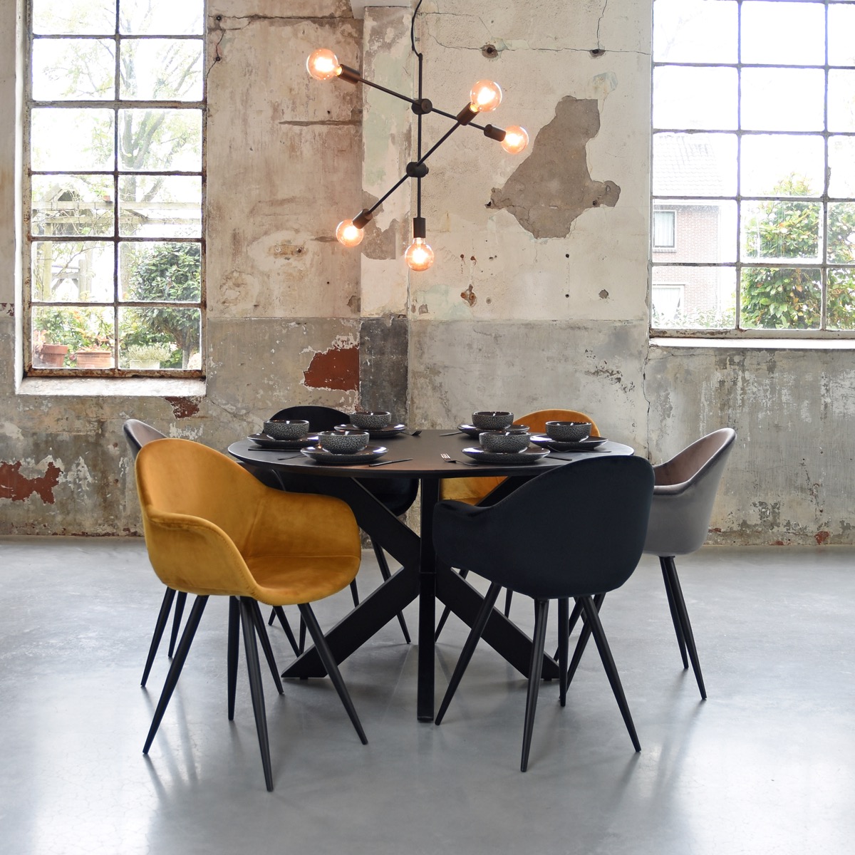 LABEL51 Eetkamerstoel Forli - Oker - Fluweel - Black Frame