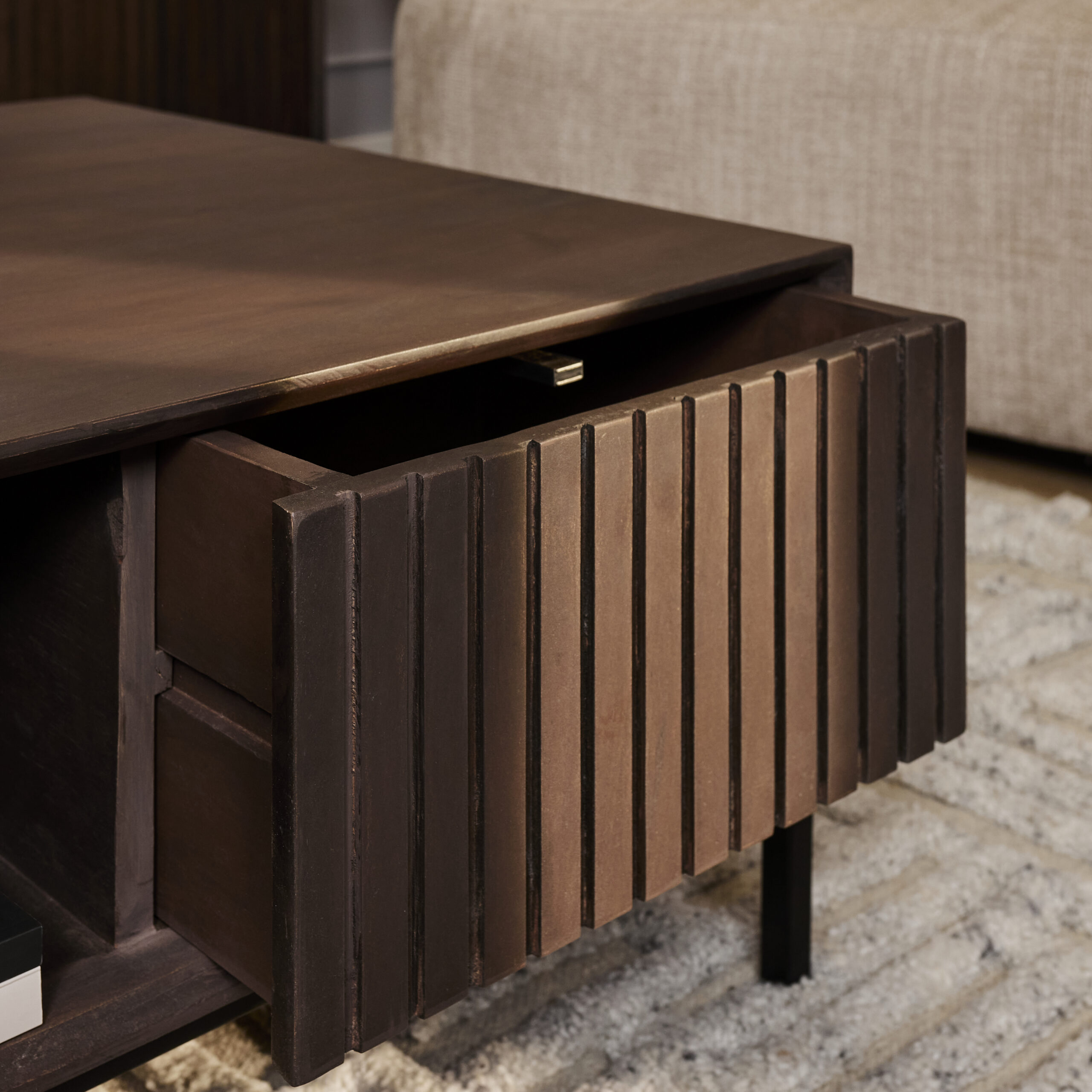 Salontafel Madison Walnut | 80 cm | Vierkant