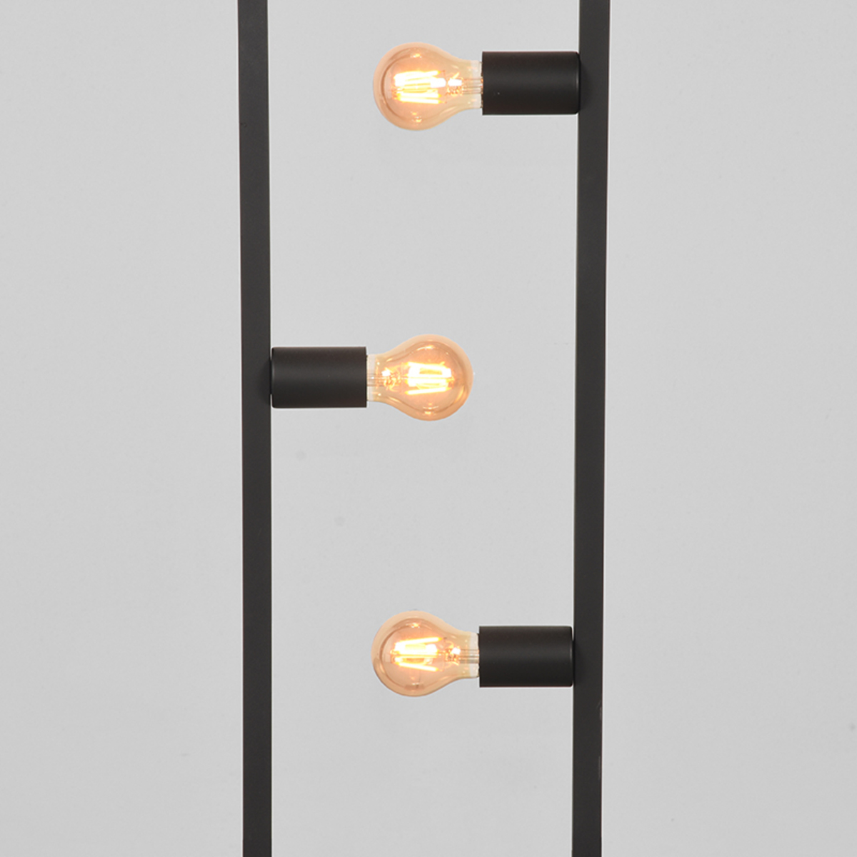 LABEL51 Vloerlamp Quadrato - Zwart - Metaal - Vloerlamp