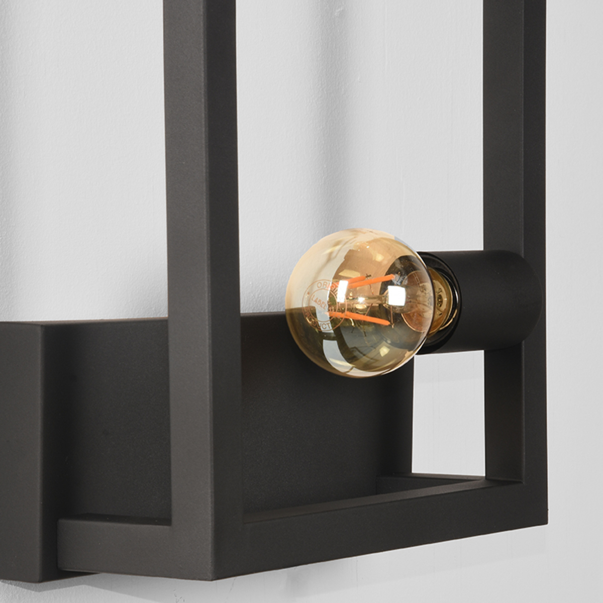 LABEL51 Wandlamp Quadrato - Zwart - Metaal - Wandlamp